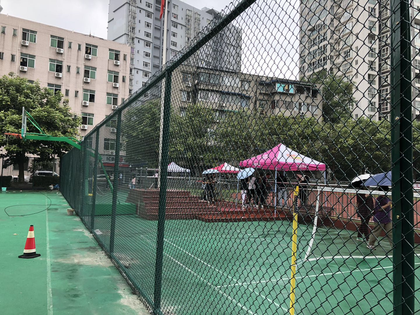 運(yùn)動(dòng)場拼裝圍網(wǎng)